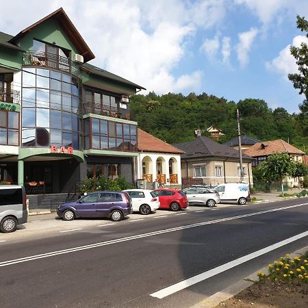 Apartament Apartament Relax Călimăneşti Zewnętrze zdjęcie